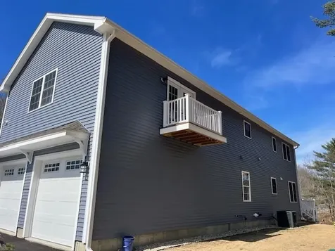 380 E Dunbarton Road Goffstown NH 03045