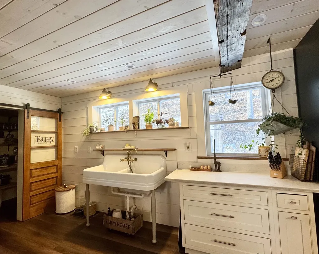 1873 Brockways Mills Road Rockingham VT 05101