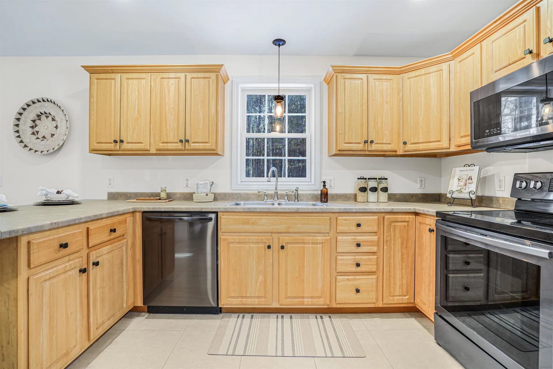 2 Corduroy Road Amherst NH 03031