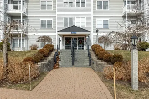 5 Sterling Hill Lane Exeter NH 03833