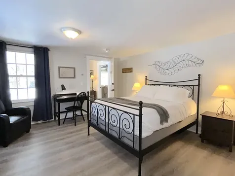 184 Union Street Peterborough NH 03458