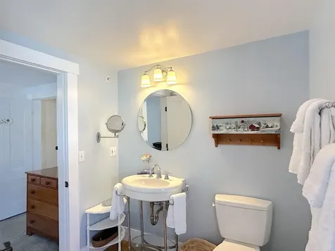 184 Union Street Peterborough NH 03458
