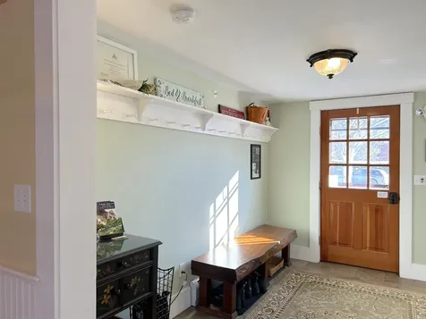 184 Union Street Peterborough NH 03458
