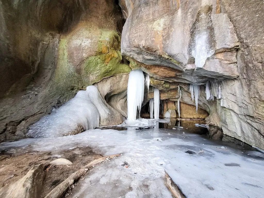 33 Claire Pointe Road Burlington VT 05408