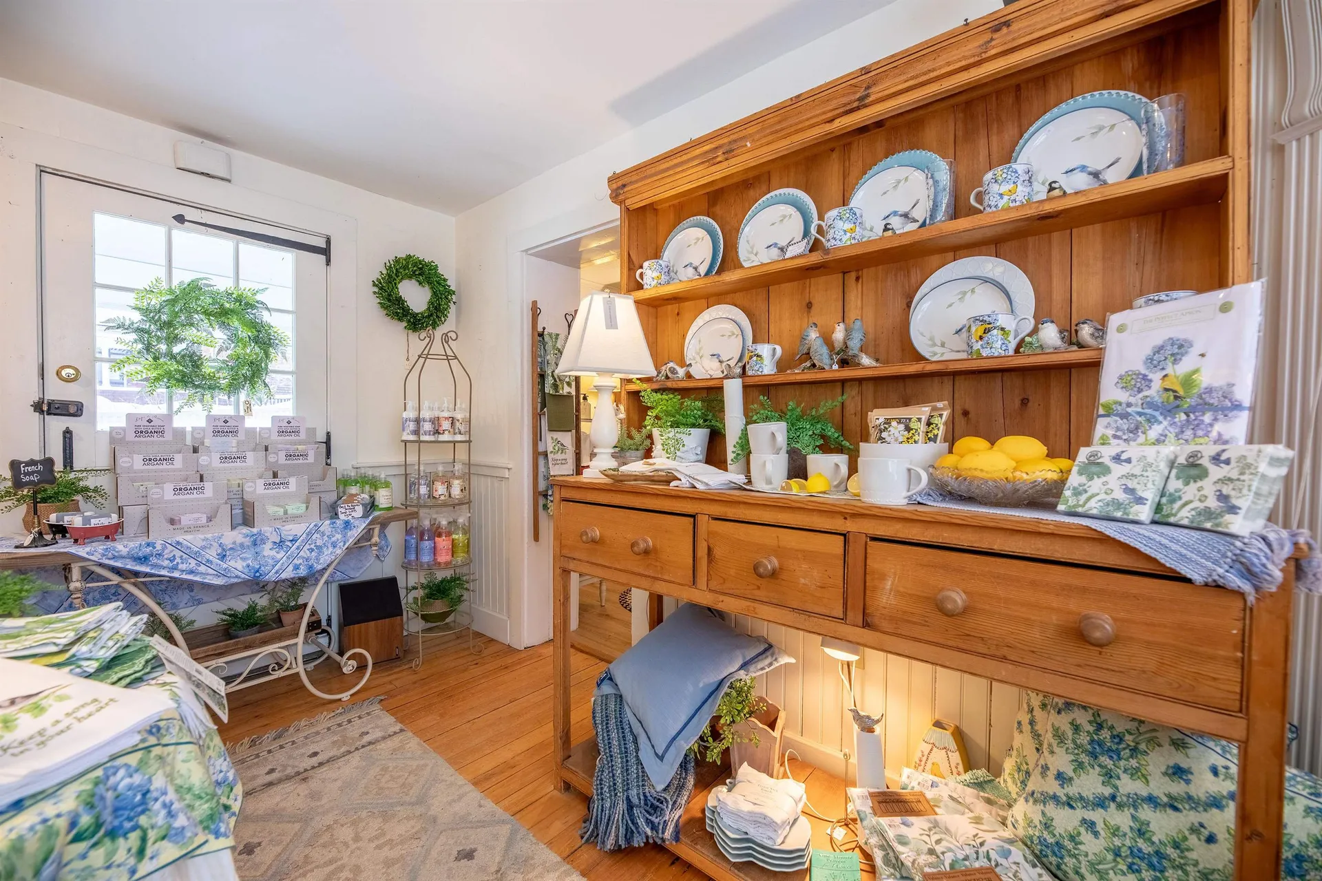 16 West Main Street Wilmington VT 05363