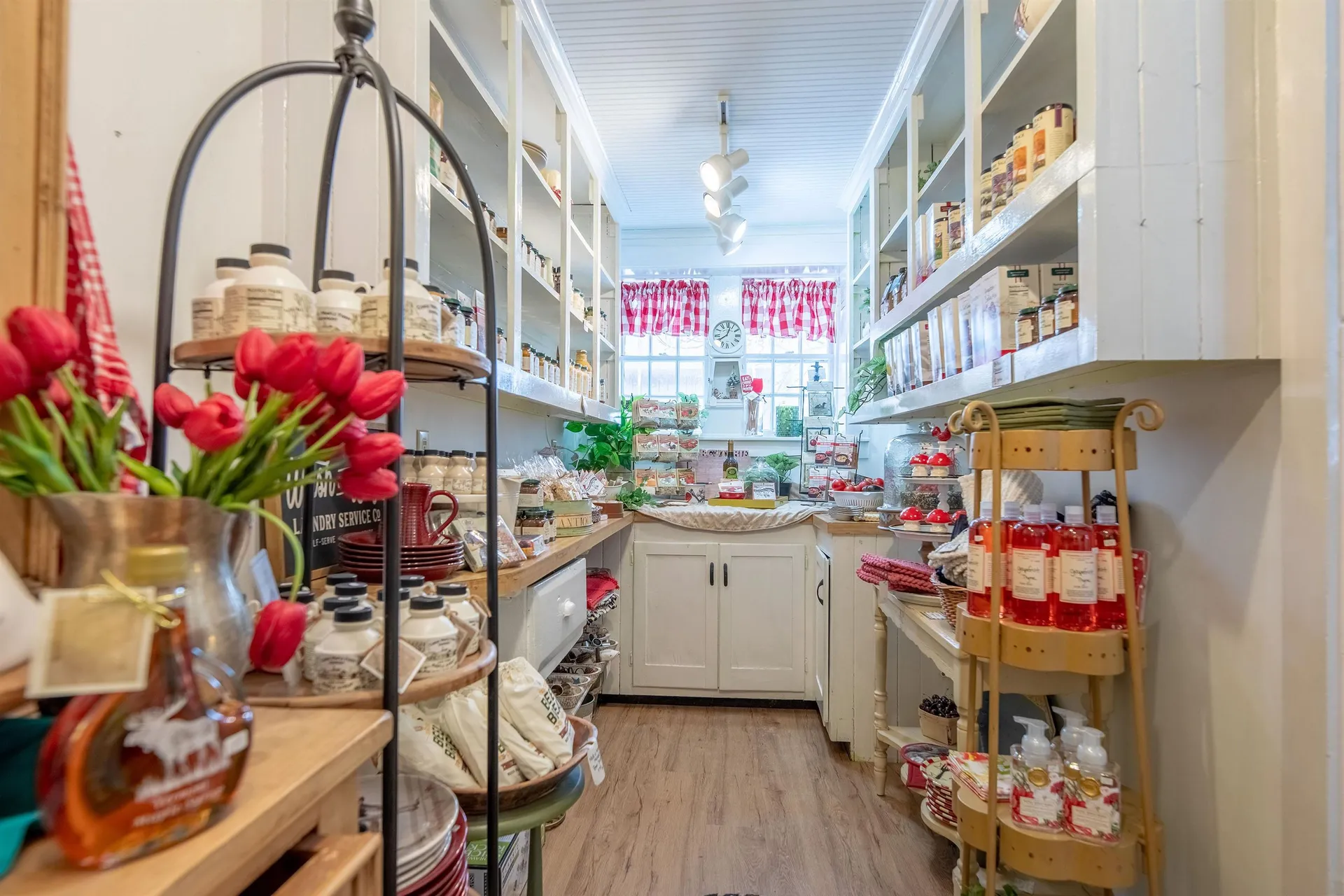 16 West Main Street Wilmington VT 05363