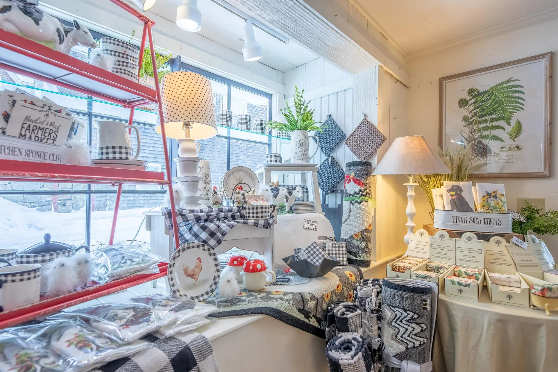 16 West Main Street Wilmington VT 05363