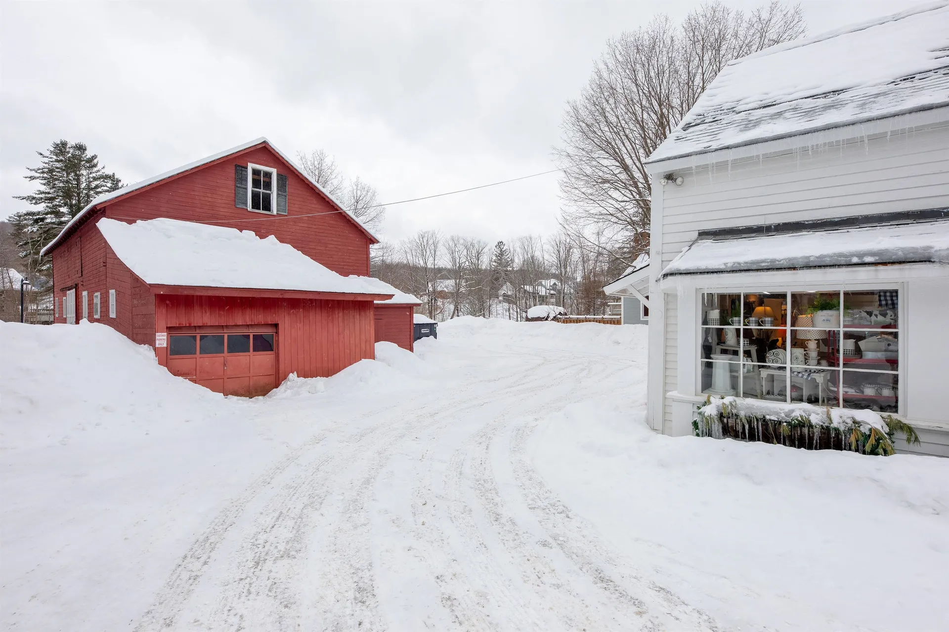 16 West Main Street Wilmington VT 05363