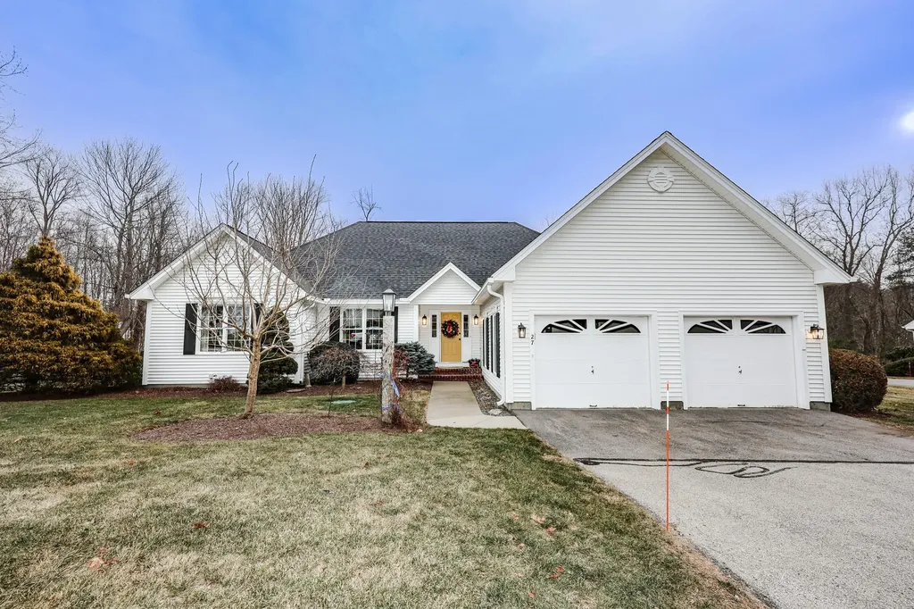 27 Josiah Bartlett Road Amherst NH 03031