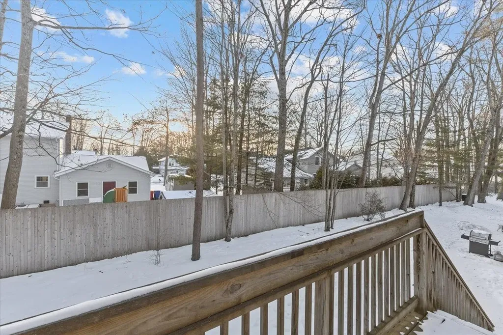 78 Sand Hill Road Essex VT 05452