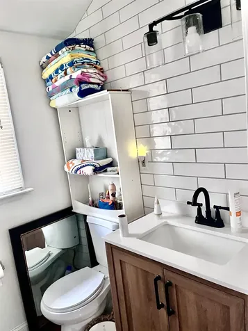 59 Ells Road Hampstead NH 03841