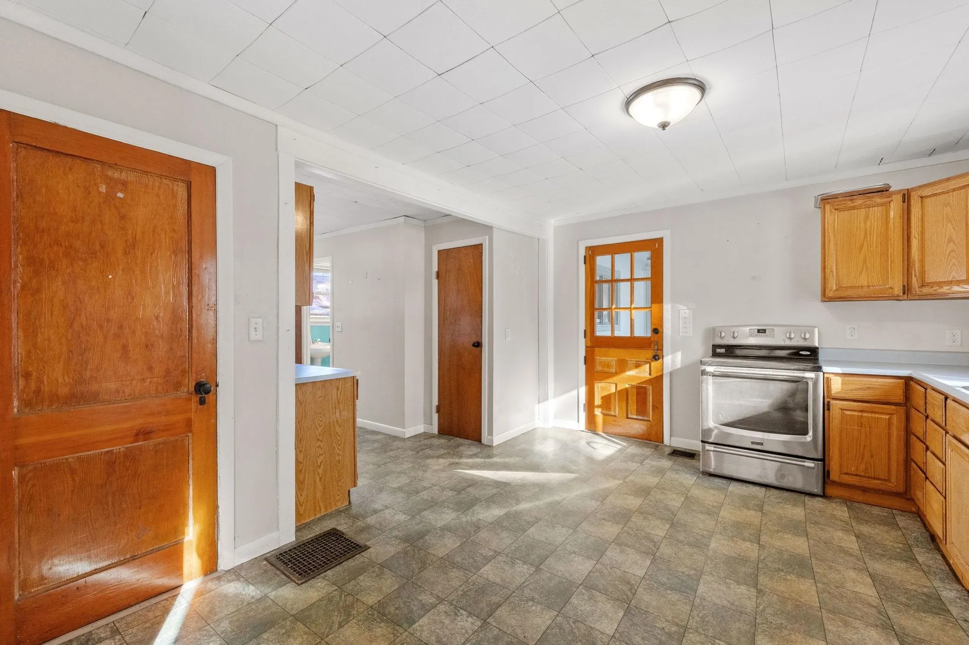 251 Park Avenue Keene NH 03431