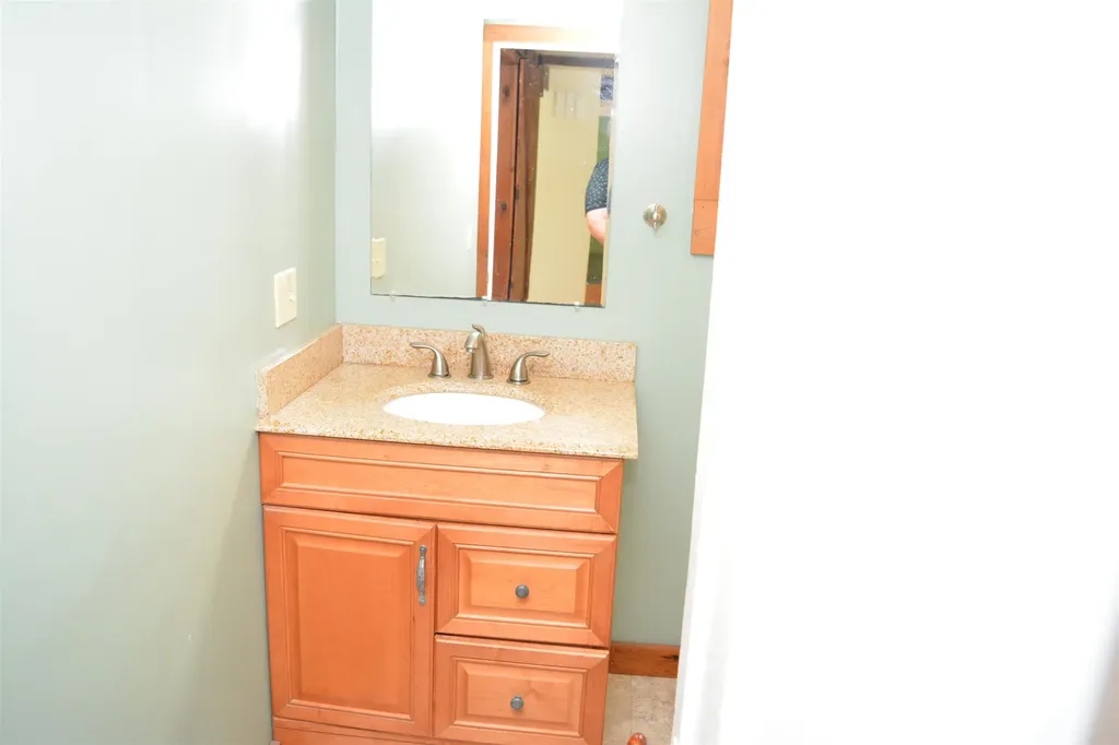 373 Cote Road Grantham NH 03753