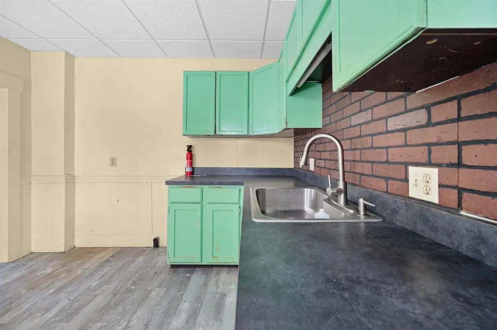 14 Cliff Street Barre City VT 05461
