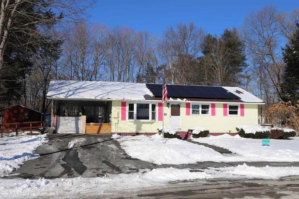 35 Indian Acres Drive Hinsdale NH 03451