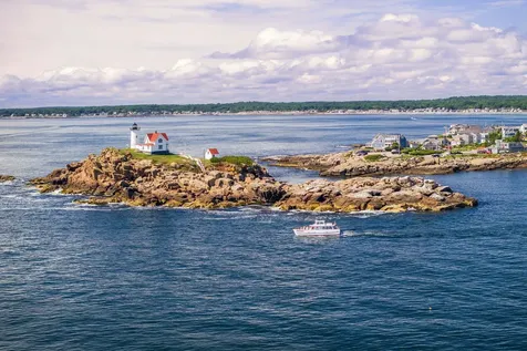 15 Nubble Road York ME 03909