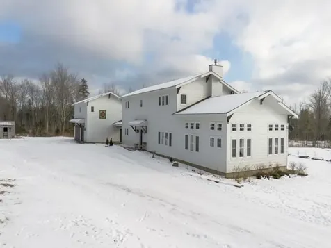 1845 Hatch School Road Halifax VT 05358
