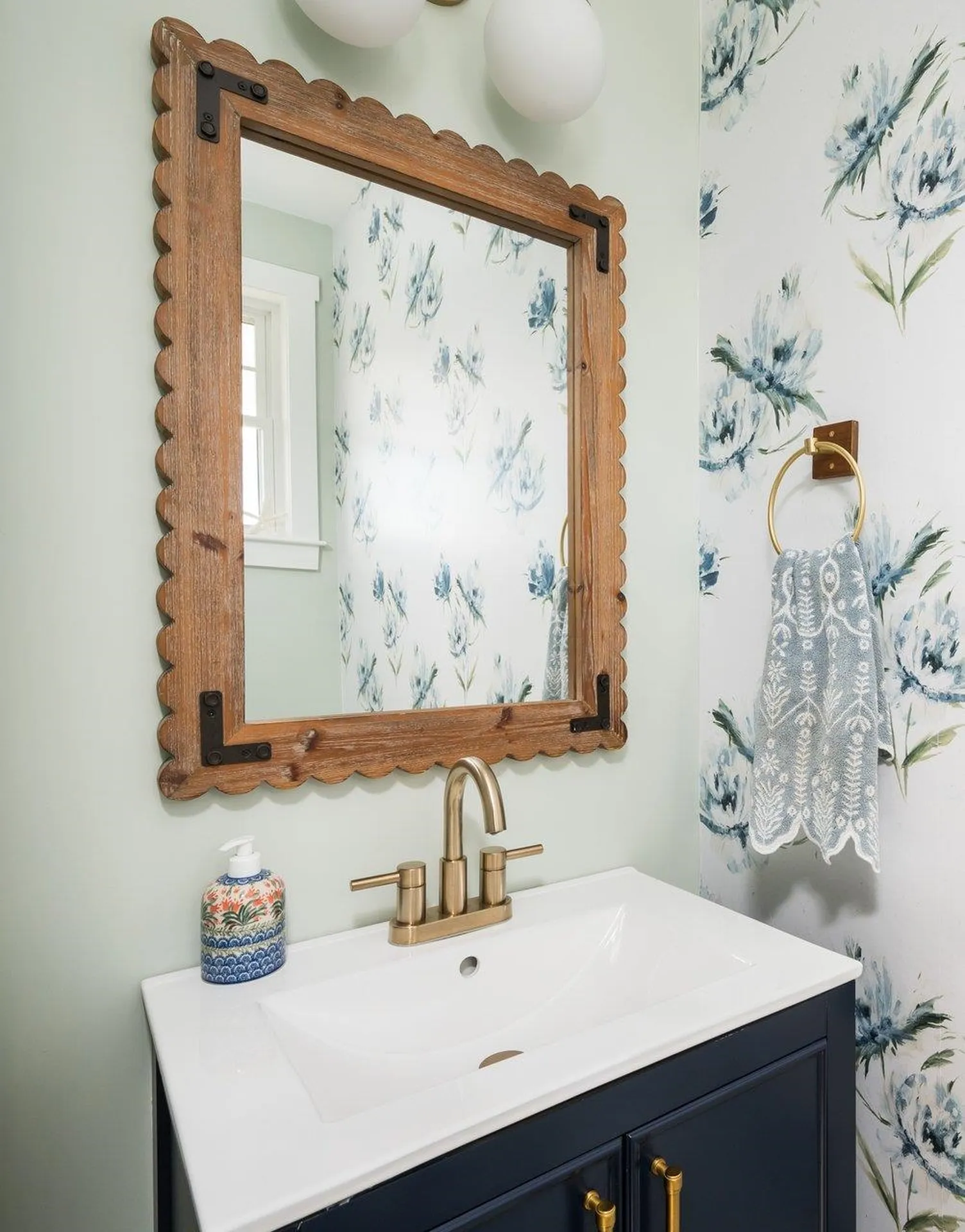 9 Whittaker Drive Stratham NH 03885