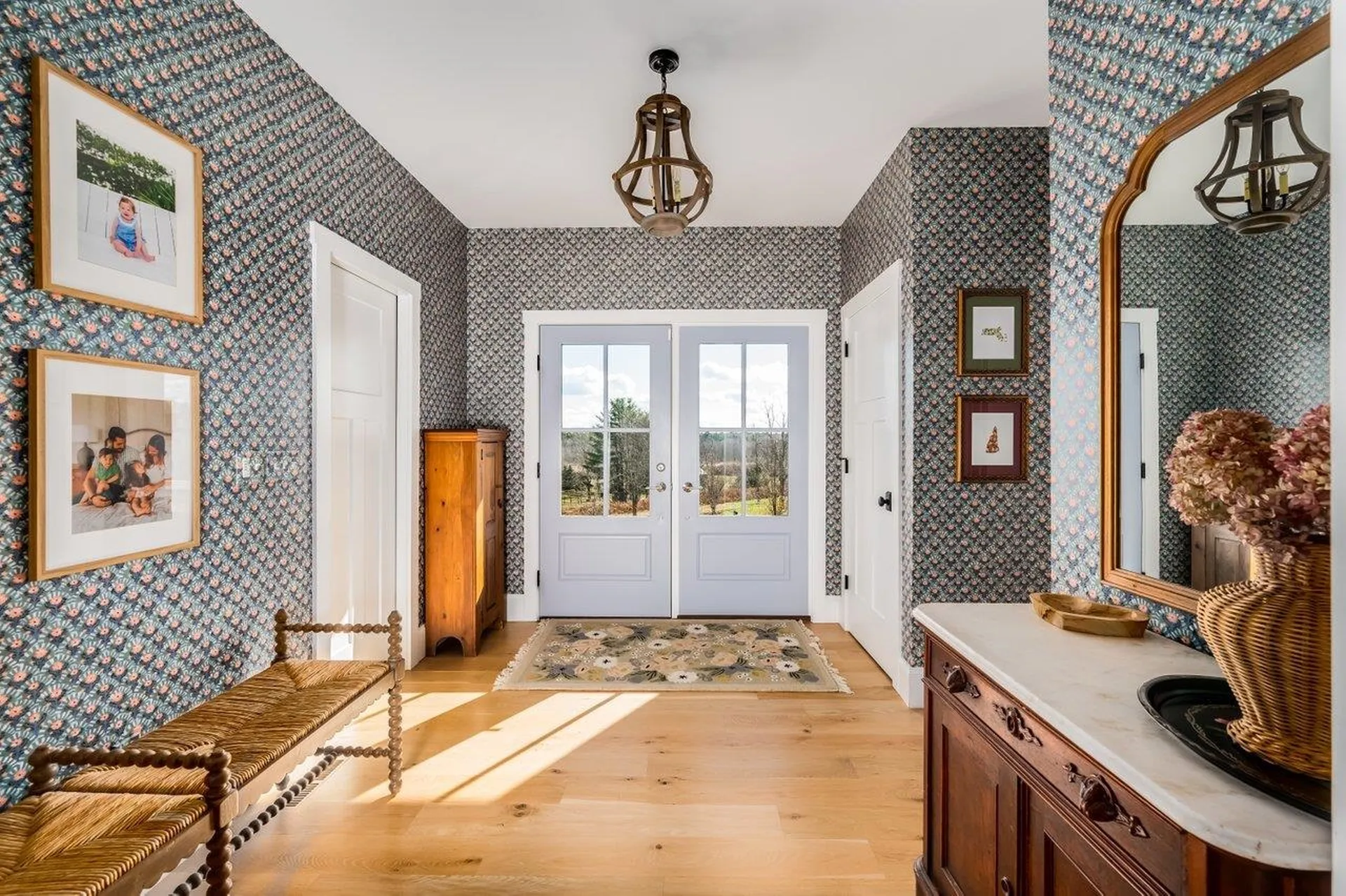 9 Whittaker Drive Stratham NH 03885