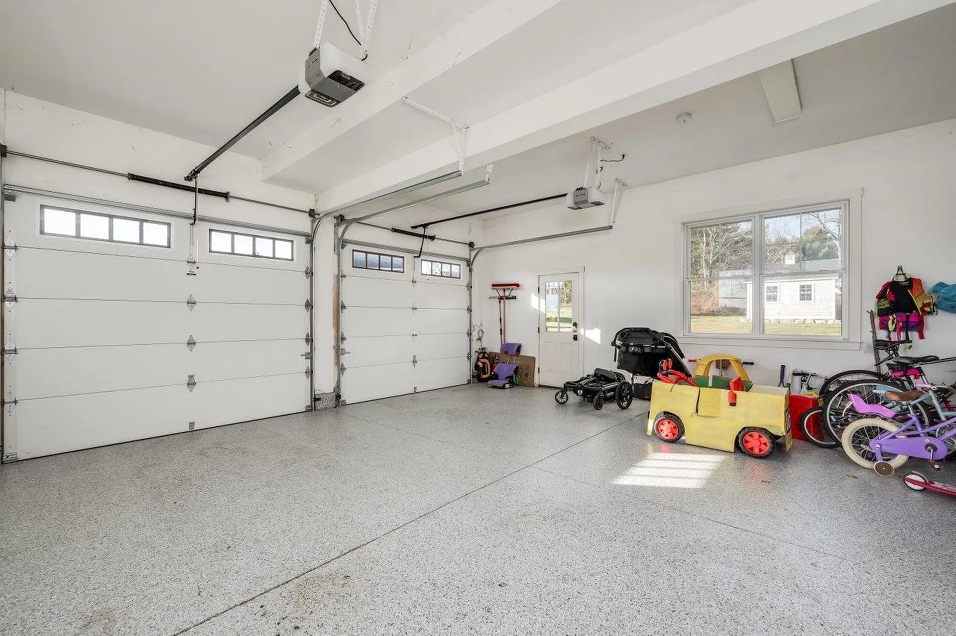 9 Whittaker Drive Stratham NH 03885