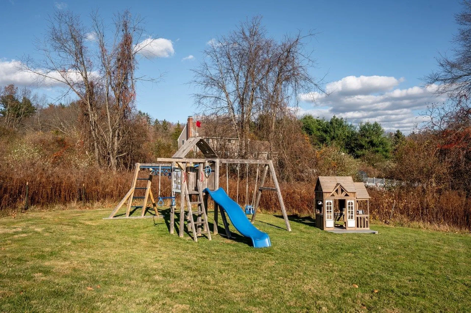 9 Whittaker Drive Stratham NH 03885