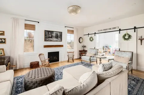 9 Whittaker Drive Stratham NH 03885