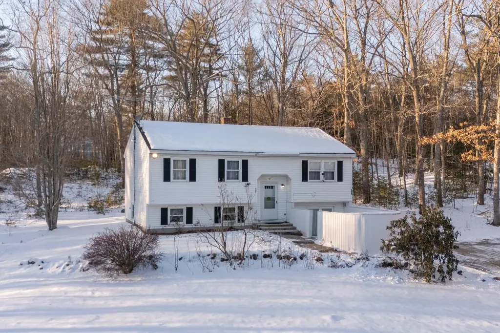 195 North Road Epsom NH 03234