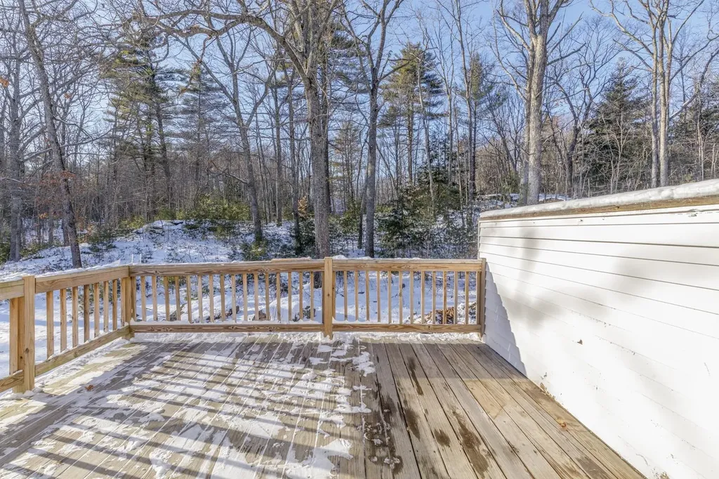 195 North Road Epsom NH 03234