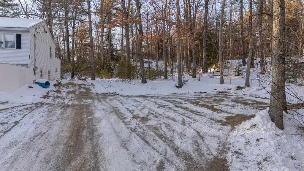 195 North Road Epsom NH 03234