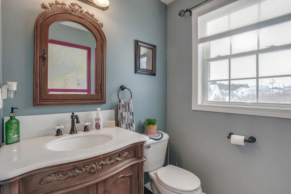 2 Trestle Way Dover NH 03820