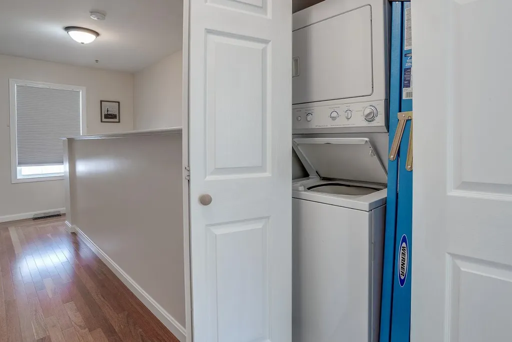 2 Trestle Way Dover NH 03820