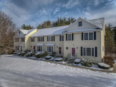 2 Trestle Way Dover NH 03820
