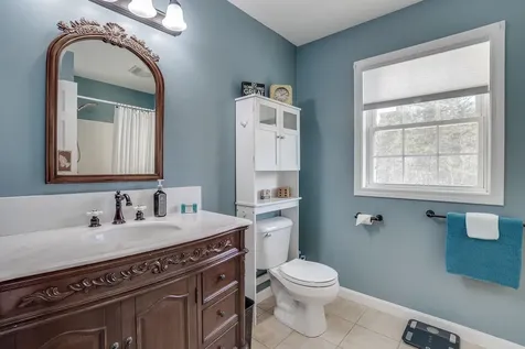 2 Trestle Way Dover NH 03820