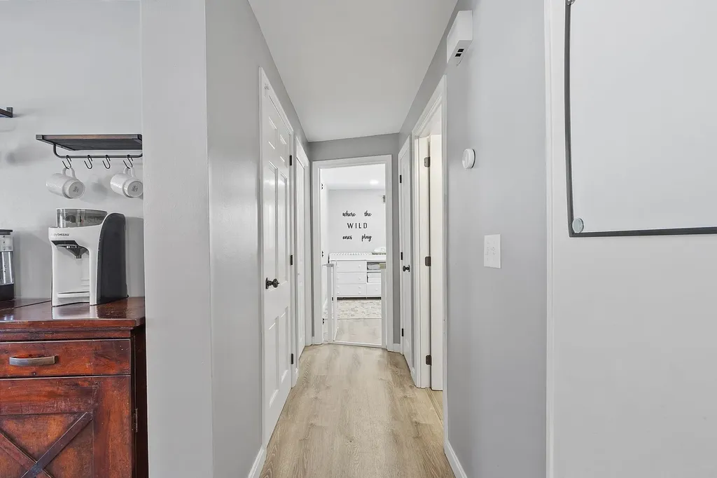 9 Davidson Avenue Merrimack NH 03054