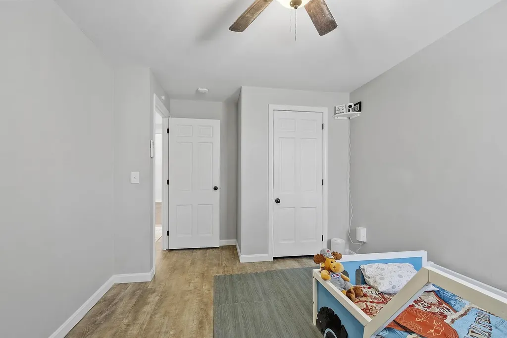 9 Davidson Avenue Merrimack NH 03054