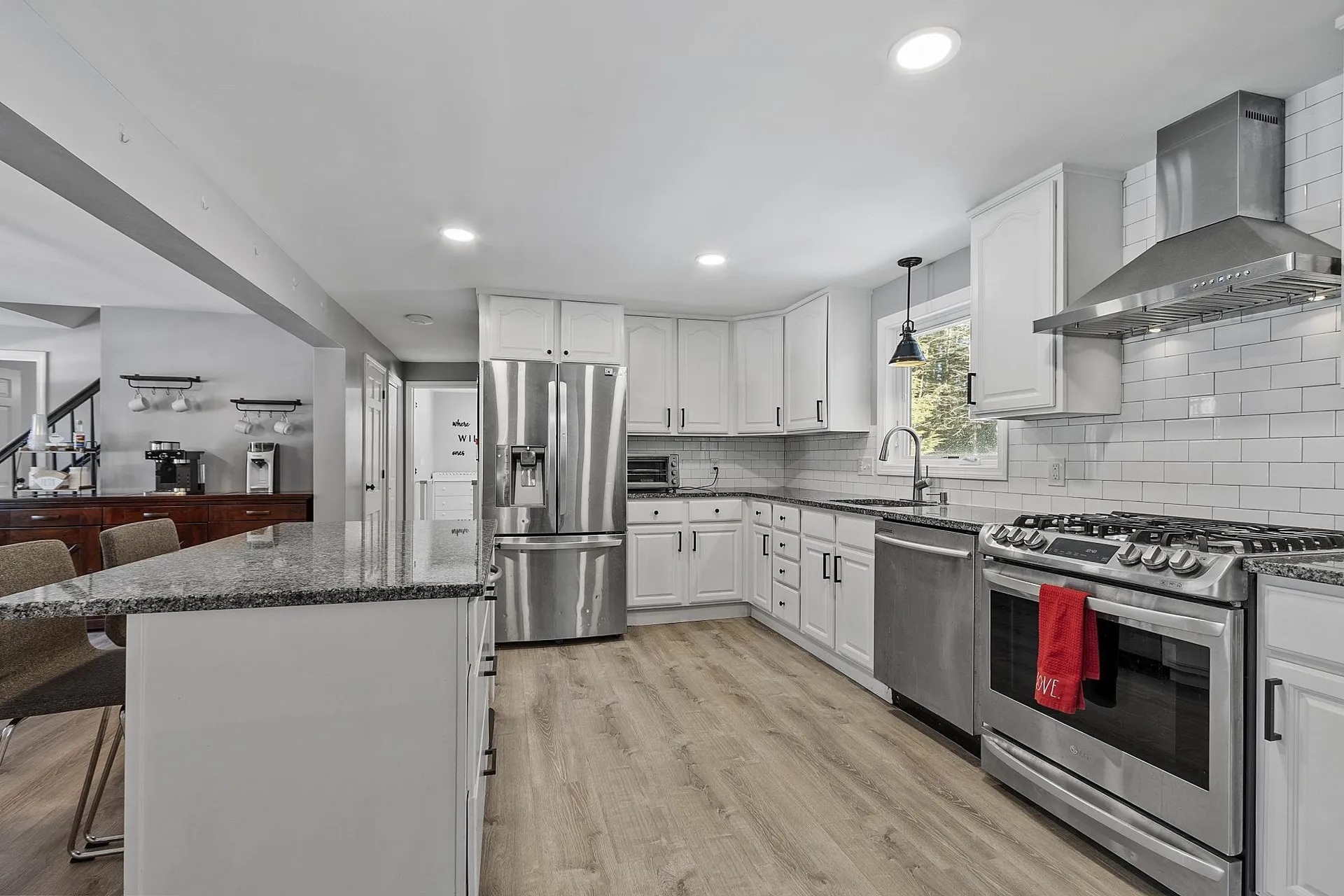 9 Davidson Avenue Merrimack NH 03054