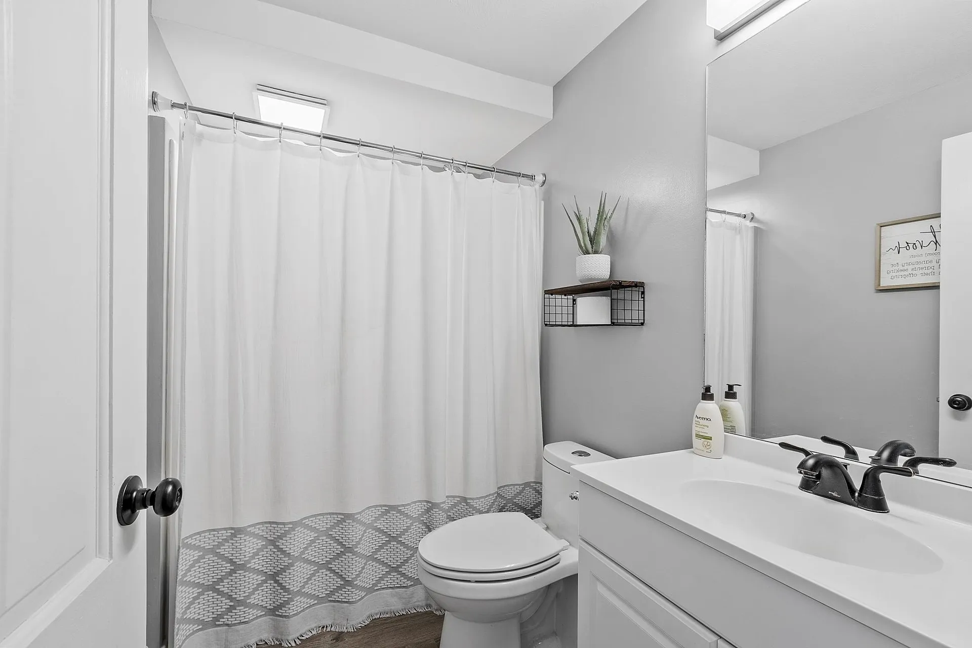9 Davidson Avenue Merrimack NH 03054