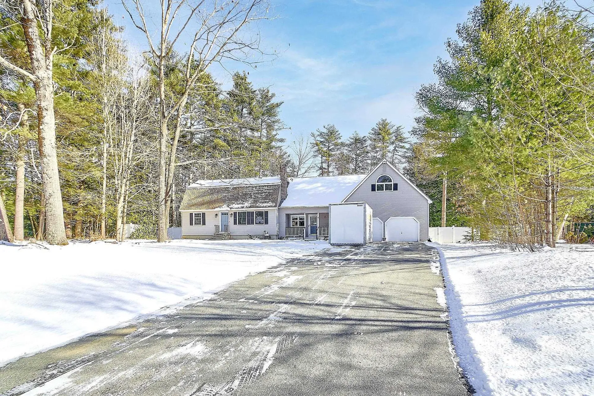 9 Davidson Avenue Merrimack NH 03054