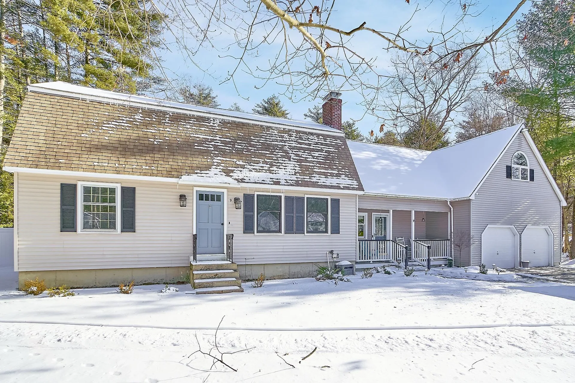 9 Davidson Avenue Merrimack NH 03054
