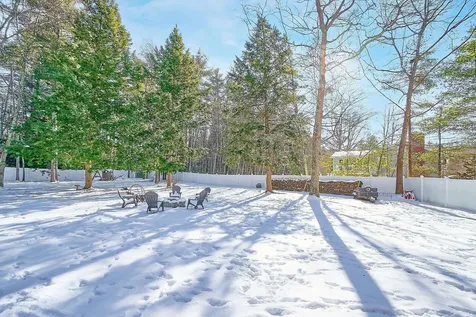 9 Davidson Avenue Merrimack NH 03054