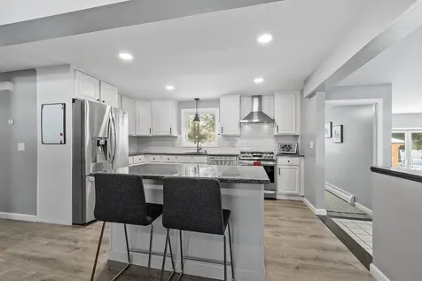 9 Davidson Avenue Merrimack NH 03054