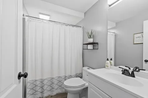 9 Davidson Avenue Merrimack NH 03054