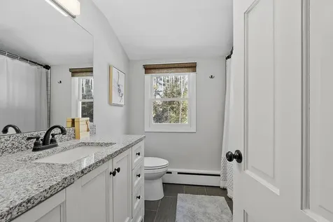 9 Davidson Avenue Merrimack NH 03054