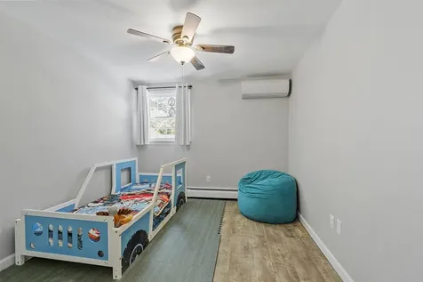 9 Davidson Avenue Merrimack NH 03054