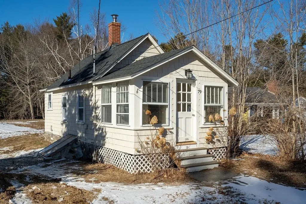 79 Brave Boat Harbor Road Kittery ME 03905