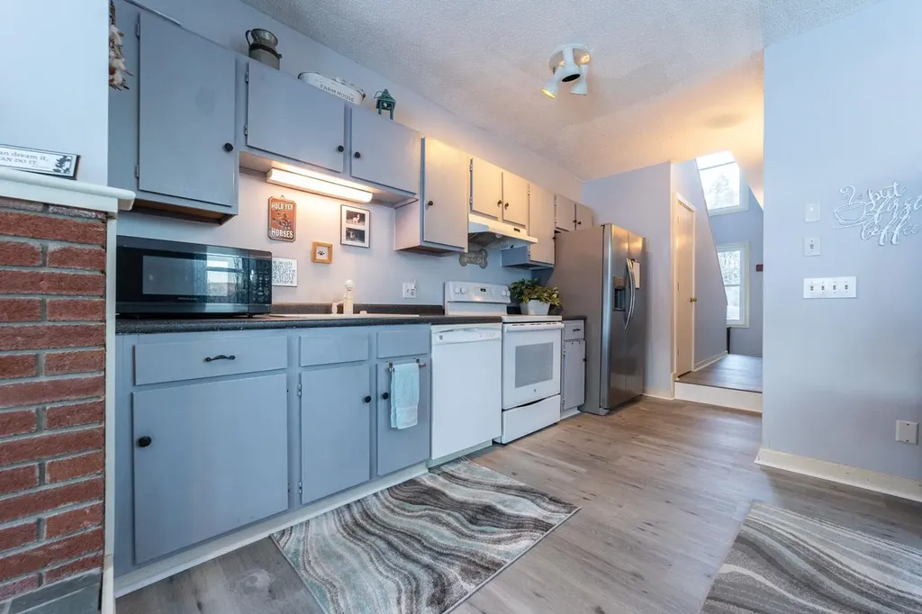 43 Tenney Brook Road Plymouth NH 03264