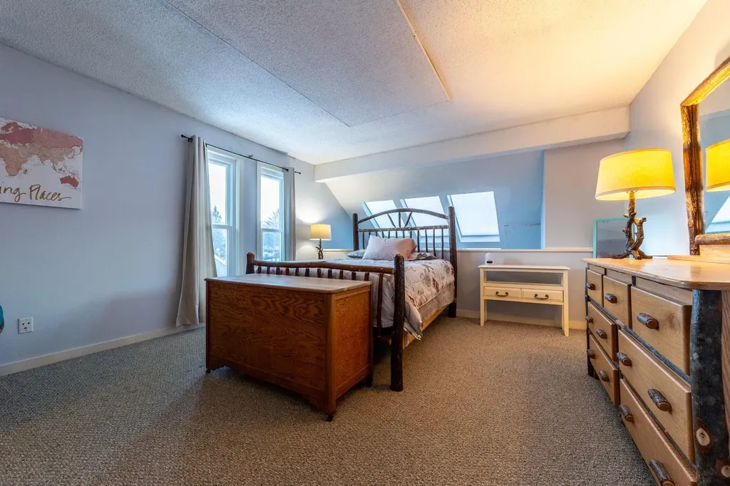 43 Tenney Brook Road Plymouth NH 03264