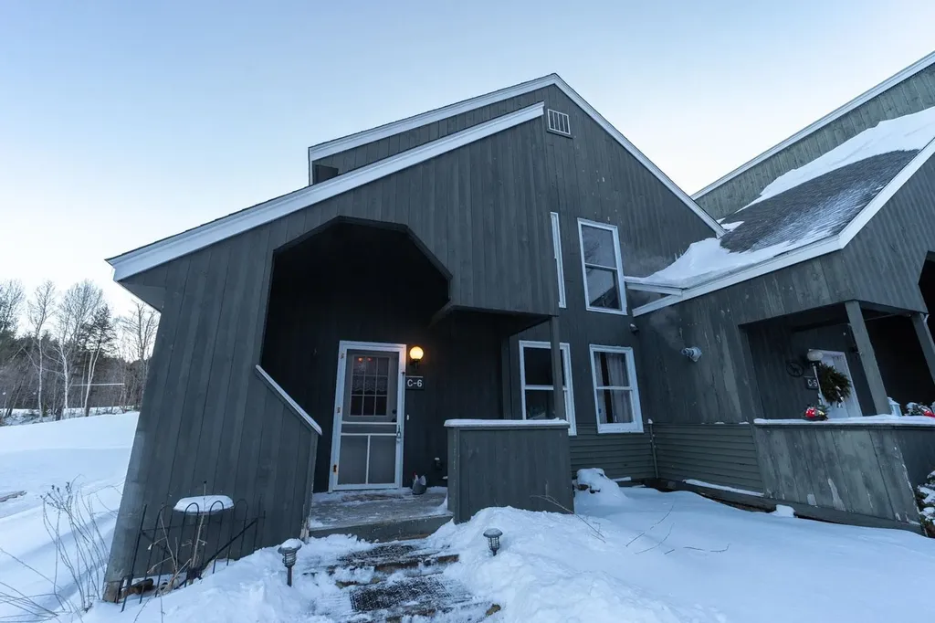 43 Tenney Brook Road Plymouth NH 03264