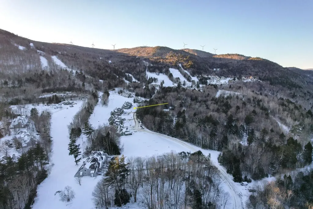 43 Tenney Brook Road Plymouth NH 03264