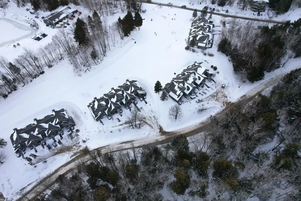 43 Tenney Brook Road Plymouth NH 03264